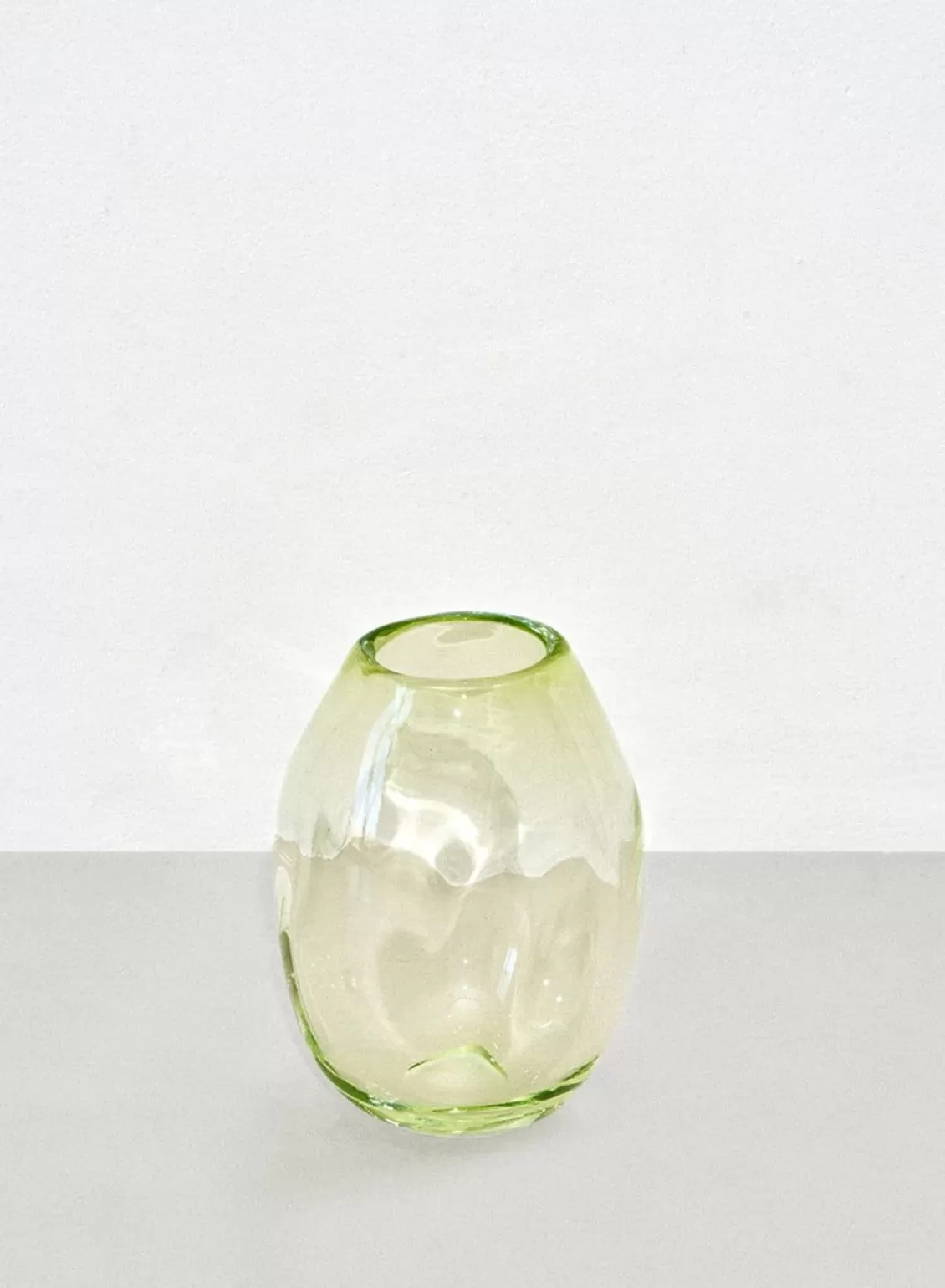 SUSAN BIJL Addled Vase Apple, Small, Nienke Sikkema - Rira Objects Discount