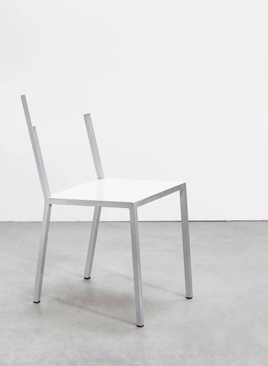 SUSAN BIJL Alu Chair, White Seat, White Back - Muller Van Severen Sale