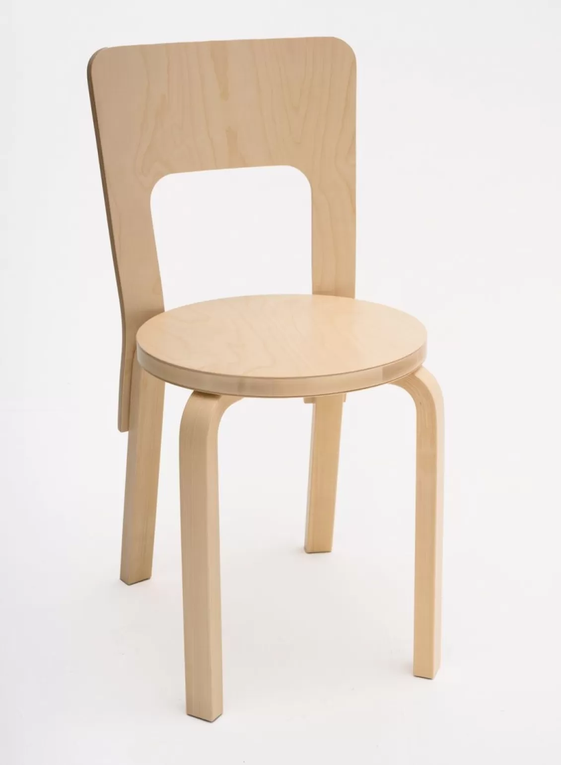 SUSAN BIJL Chair 66, Legs Birch, Seat Birch - Artek Best