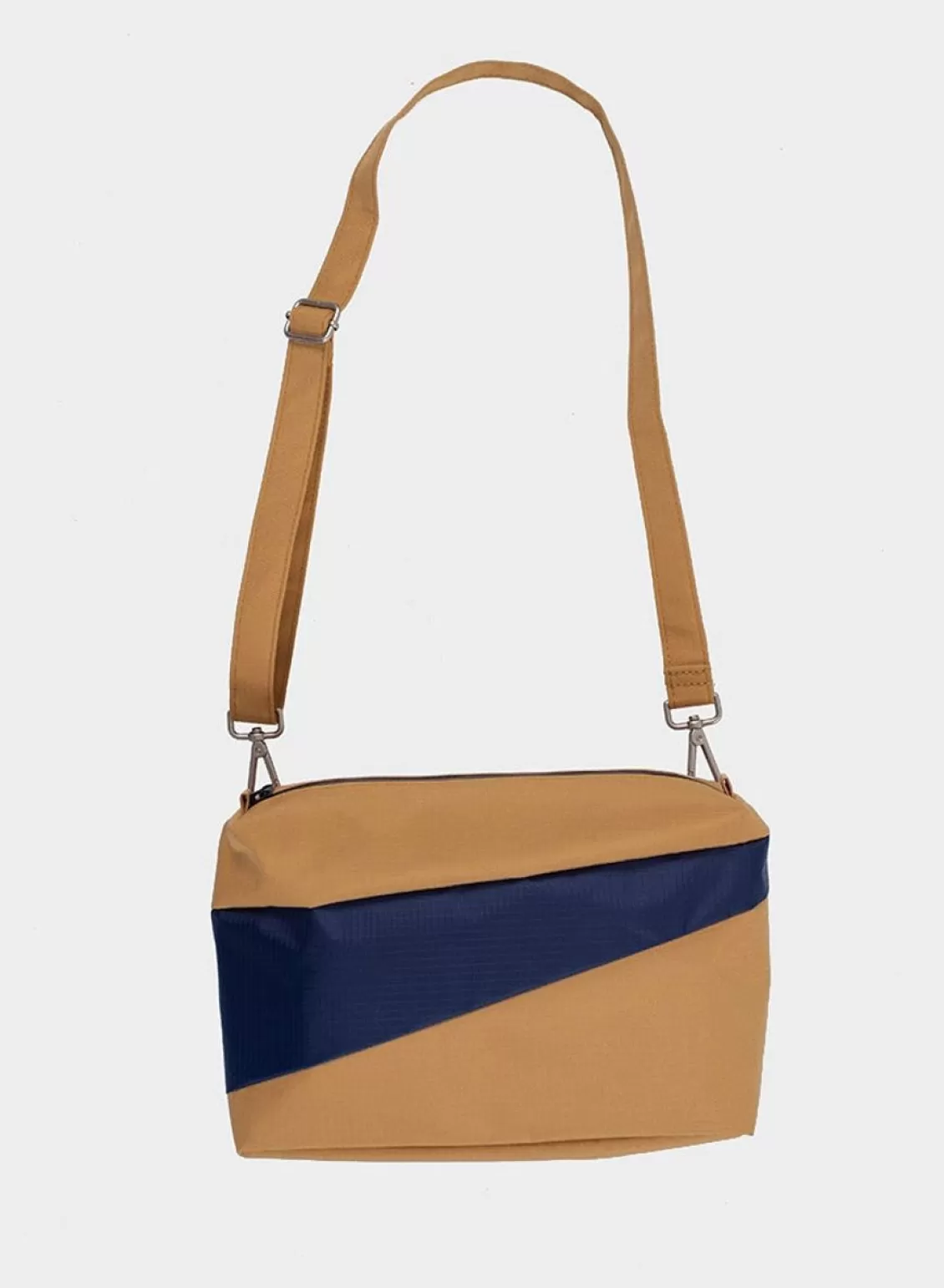 SUSAN BIJL The New Bum Bag Camel & Navy Medium Online