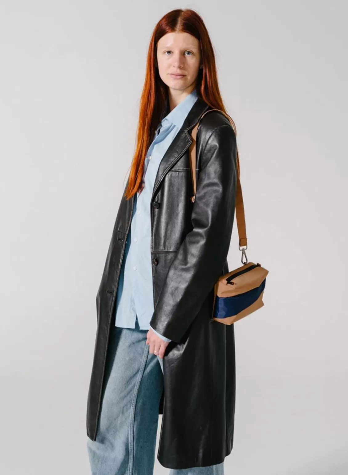 SUSAN BIJL The New Bum Bag Camel & Navy Small Store